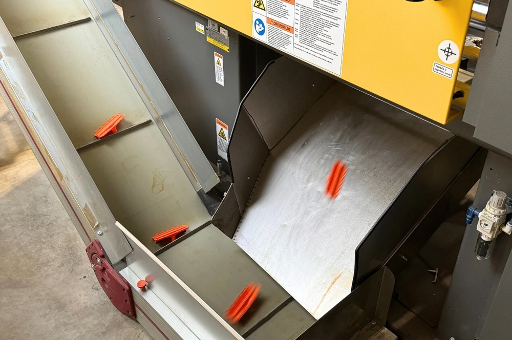Custom Nozzle Solutions Engineered for Results 3 FLIPLP101